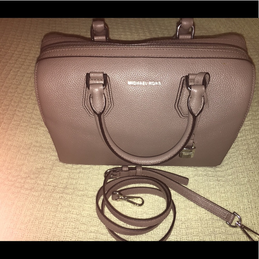 MICHAEL KORS MERCER SATCHEL IN CINDER